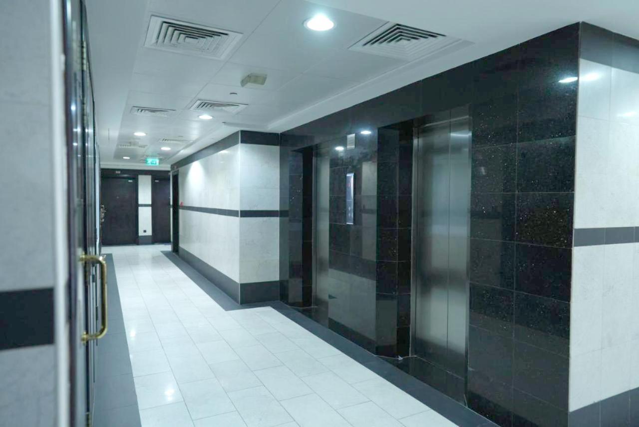 Cozy Corner Partition Near Burjuman Metro Homestay Dubai
