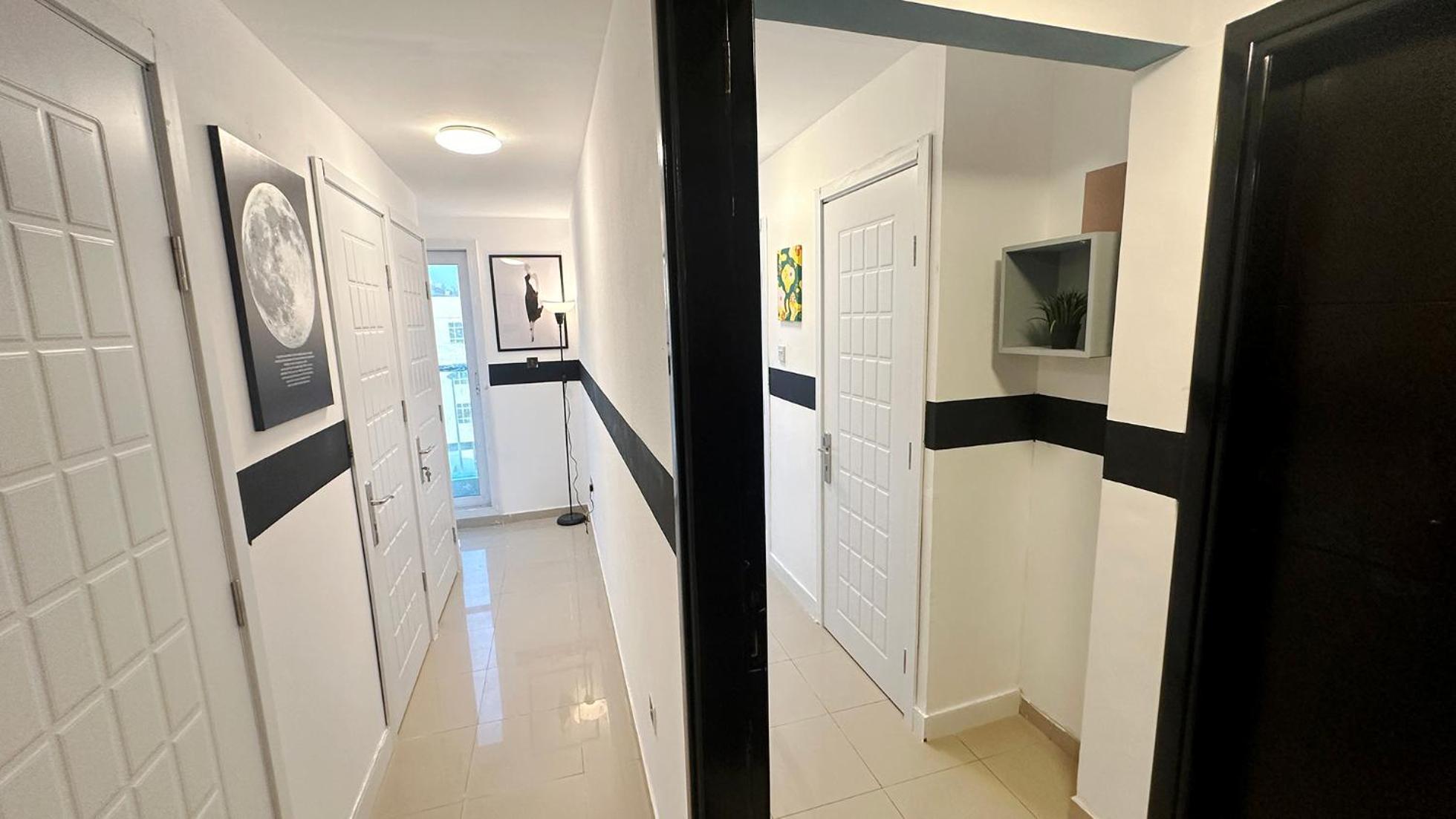 Cozy Corner Partition Near Burjuman Metro Homestay Dubai